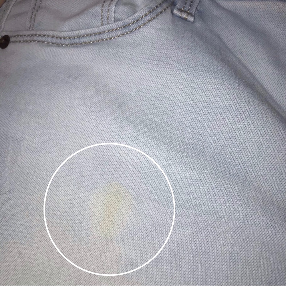distressed jeans - Picture 5 of 5